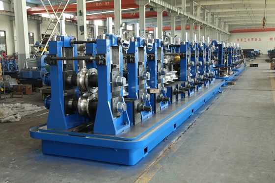 Ukuran besar SS Tube Mill Machine dan Pipe Roll Forming Mill persegi panjang untuk produksi tabung struktural stainless steel