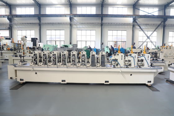 1.5·8.0mm Hot Rolled Steel Tube Mill Machine and Roll Forming Machine for Construction Pipe and Structural Tube Production (Mesin penggilingan tabung baja yang digulung panas dan mesin pembentuk gulungan untuk produksi pipa konstruksi dan tabung struktural)