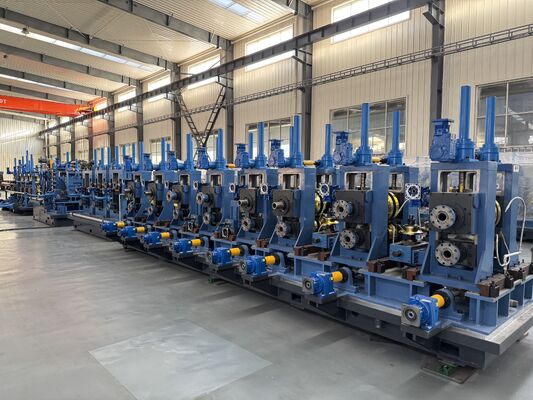 BIS Standard Steel Pipe Production Line untuk pipa industri dengan diameter luar 88,9 mm - 219 mm